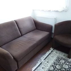 Sofa su miegojimo funkcija ir fotelis